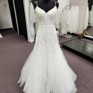 Tania Olsen TC316 Size 10 Ivory Lace & Tulle Dropped Waist Bridal Gown/Wedding